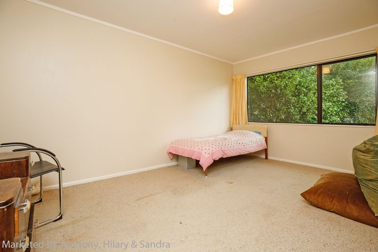 Photo of property in 19 Norwich Place, Awapuni, Palmerston North, 4412