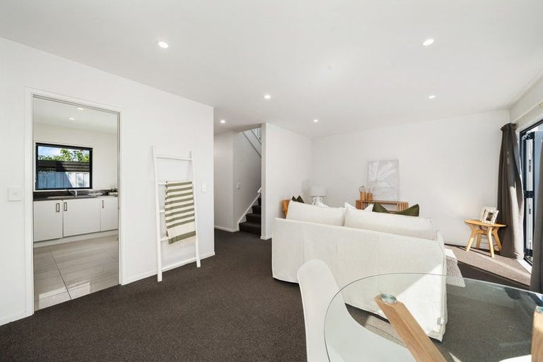 Photo of property in Cornwall Gardens, 1/27 Cornwall Street, St Albans, Christchurch, 8014