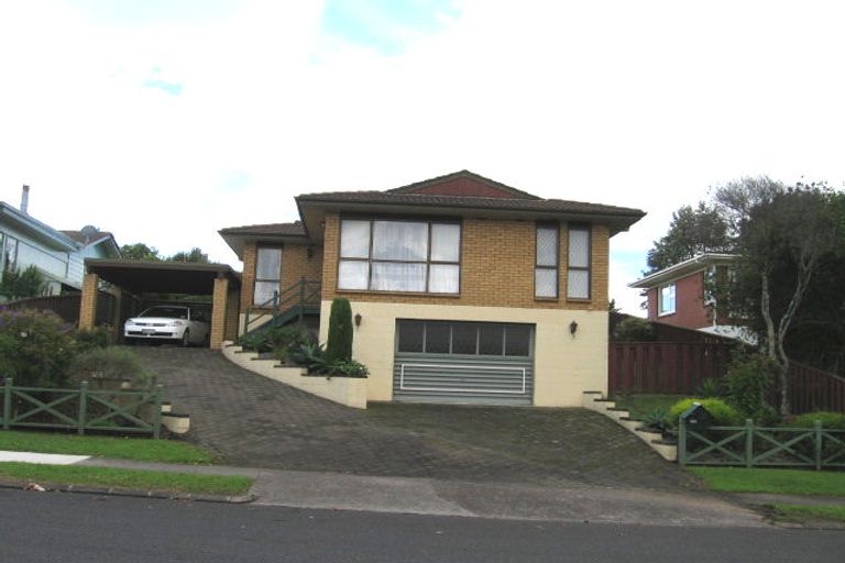 Photo of property in 15 Maugham Drive, Bucklands Beach, Auckland, 2014