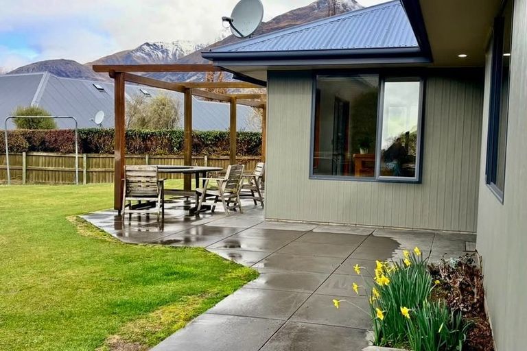 Photo of property in 9 Bradbourne Way, Lower Shotover, Queenstown, 9371