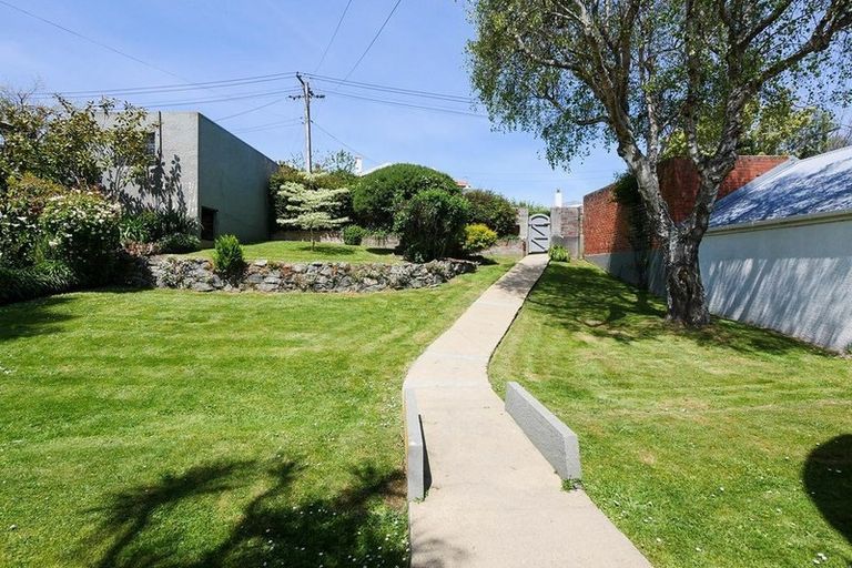 Photo of property in 3 Sunbury Street, Andersons Bay, Dunedin, 9013