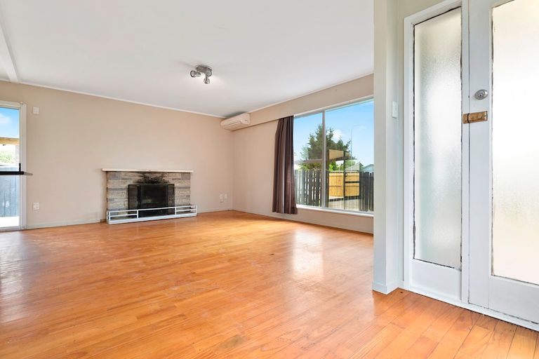 Photo of property in 65 Wordsworth Road, Manurewa, Auckland, 2102