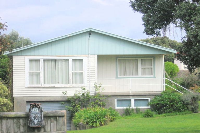 Photo of property in 36 Oceanbeach Road, Mount Maunganui, 3116