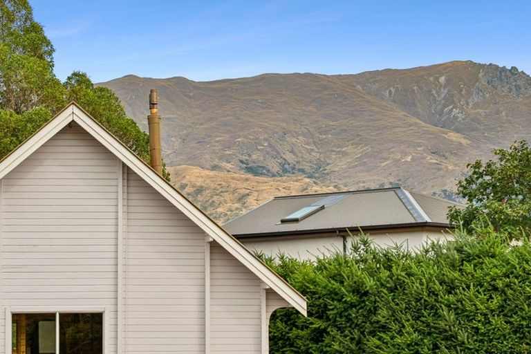 Photo of property in 63 Rata Street, Wanaka, 9305