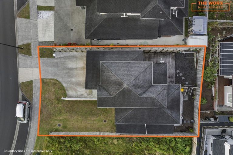 Photo of property in 11 Regis Park Drive, Pukekohe, 2120