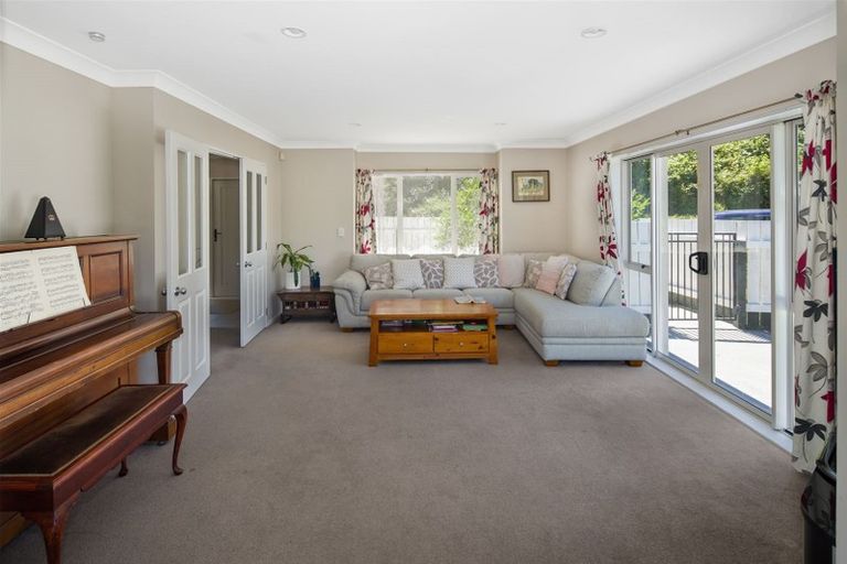 Photo of property in 19a Wantwood Grove, Churton Park, Wellington, 6037