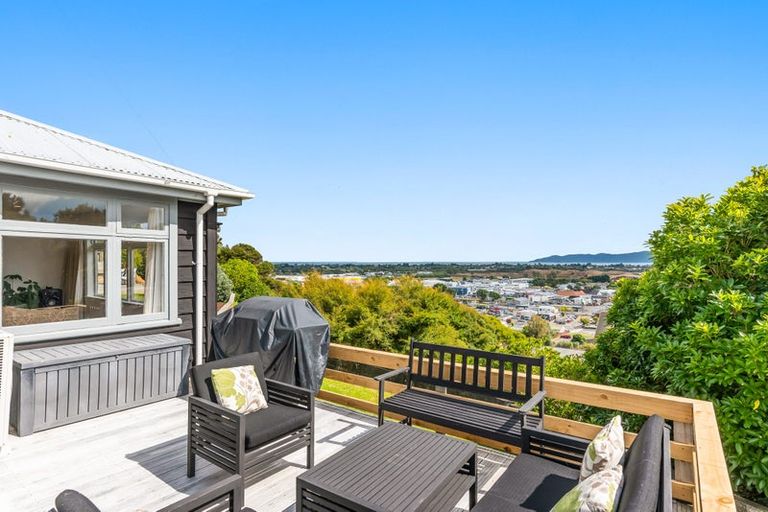 Photo of property in 16 Tongariro Street, Paraparaumu, 5032