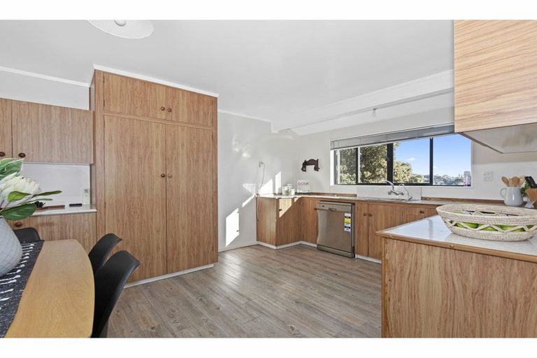 Photo of property in 599b Whangaparaoa Road, Stanmore Bay, Whangaparaoa, 0932