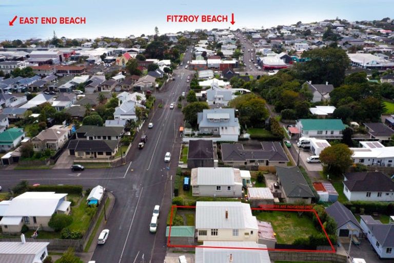 Photo of property in 23 Paynters Avenue, Strandon, New Plymouth, 4312