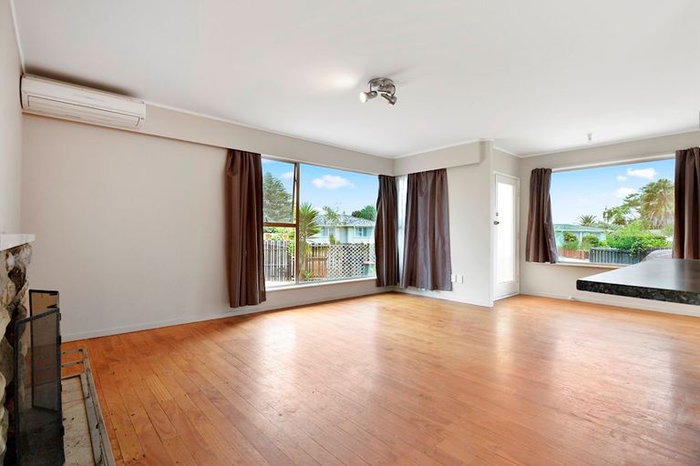 Photo of property in 65 Wordsworth Road, Manurewa, Auckland, 2102