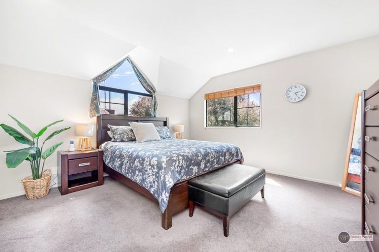 Photo of property in 9 Wilford Street, Woburn, Lower Hutt, 5011