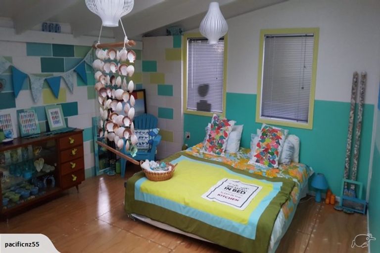 Photo of property in 18 Ocean Beach Road, Whangarei Heads, Whangarei, 0174