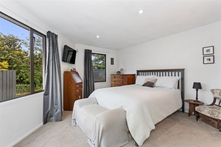 Photo of property in 31 Everest Street, Burnside, Christchurch, 8053