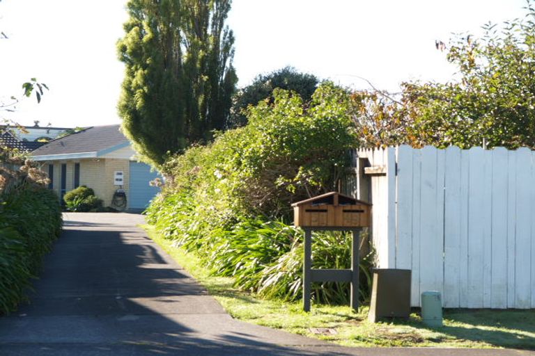 Photo of property in 49 Kilimanjaro Drive, Northpark, Auckland, 2013
