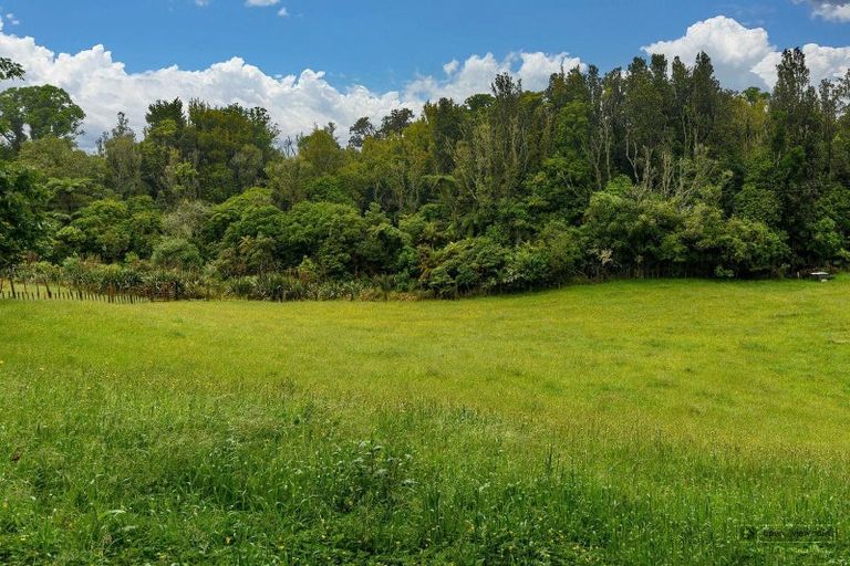 Photo of property in 21a Hamilton Road, Lake Rotoma, Rotorua, 3074