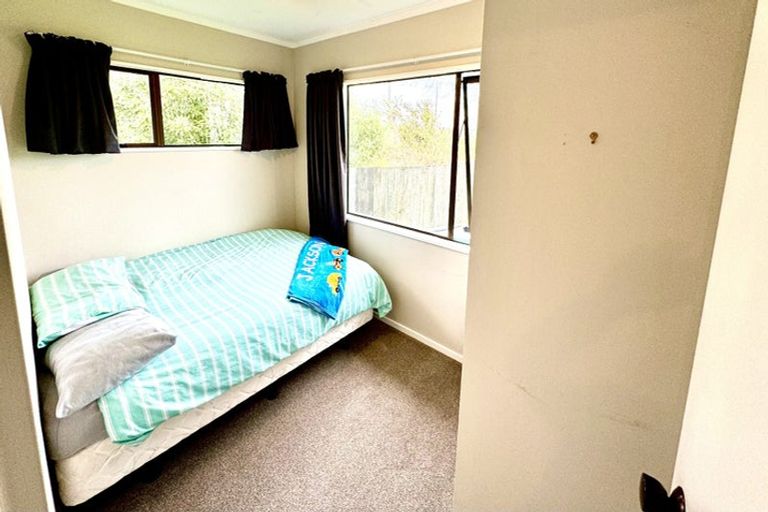 Photo of property in 54 Geraldine Crescent, Cloverlea, Palmerston North, 4412
