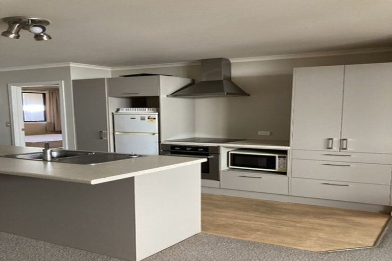 Photo of property in 2/27 Hogan Street, Hamilton East, Hamilton, 3216