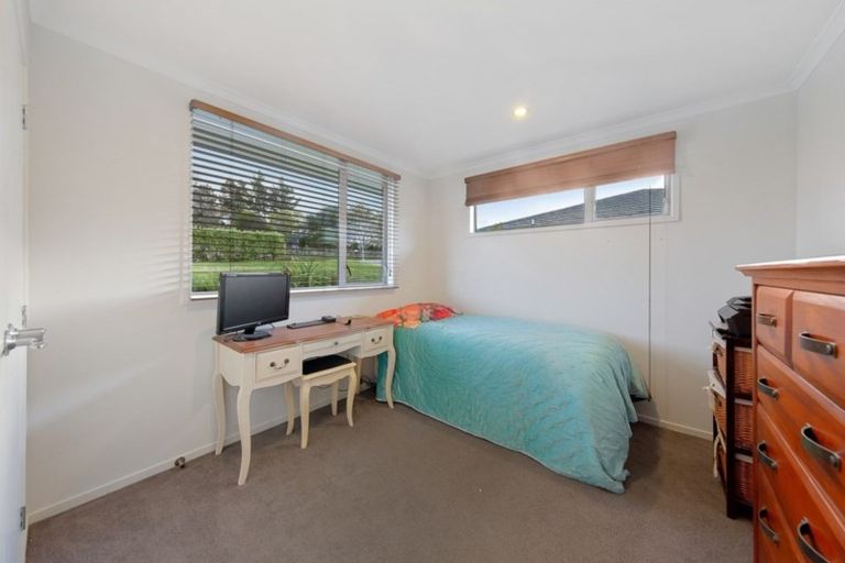 Photo of property in 68 Helenslee Road, Pokeno, 2402