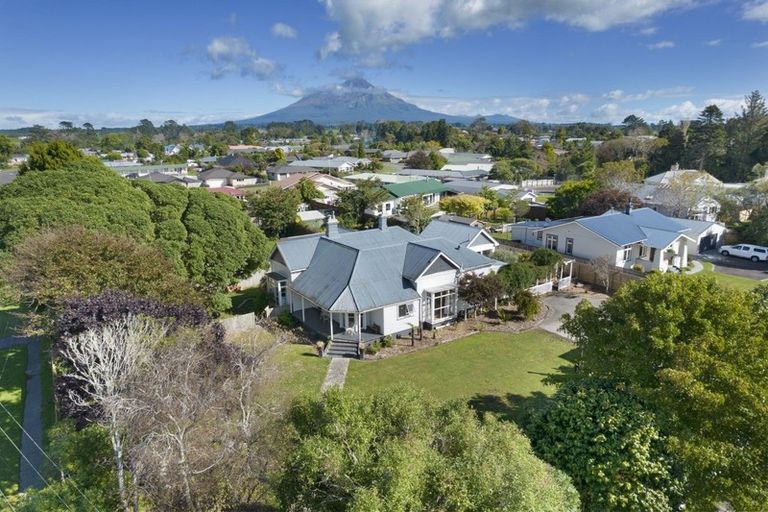 Photo of property in 26 Regan Street, Stratford, 4332