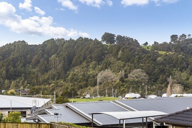 Photo of property in 10 Jade River Place, Warkworth, 0910