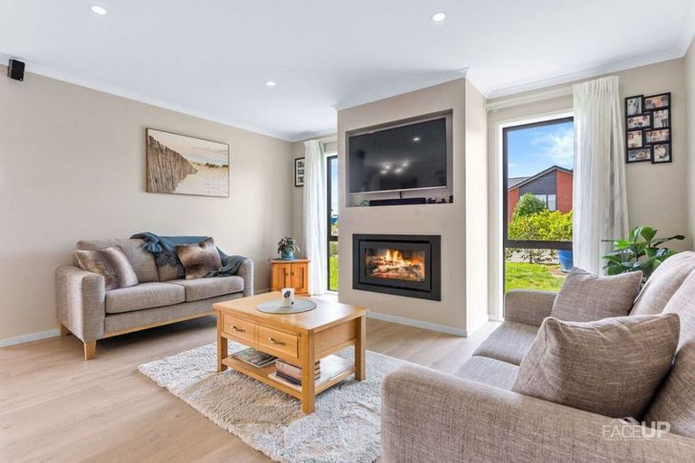 Photo of property in 19 Stanton House Road, Paerata, 2124