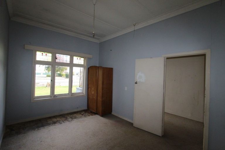 Photo of property in 10 Tararua Street, Pahiatua, 4910
