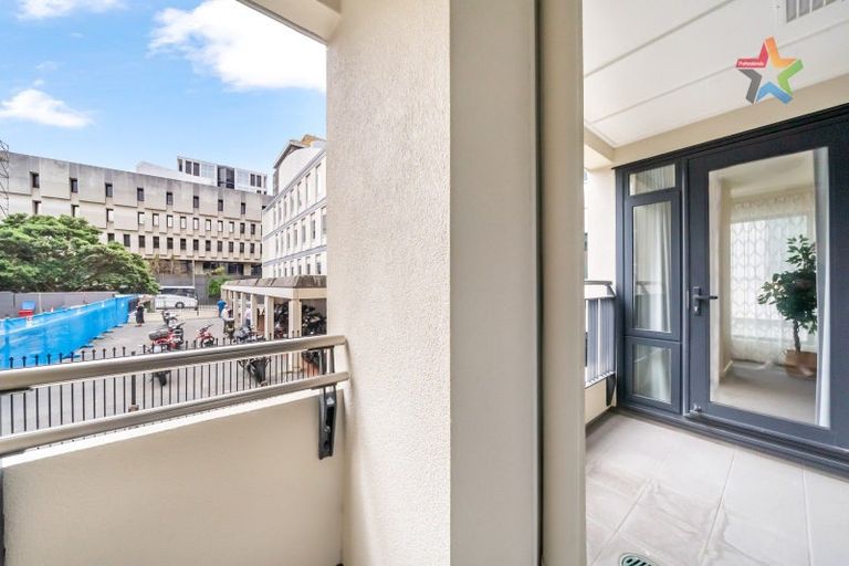 Photo of property in Kate Sheppard Apartments, 3j/42 Molesworth Street, Thorndon, Wellington, 6011