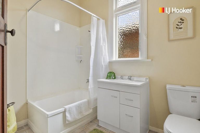 Photo of property in 14 Crest Street, Tainui, Dunedin, 9013