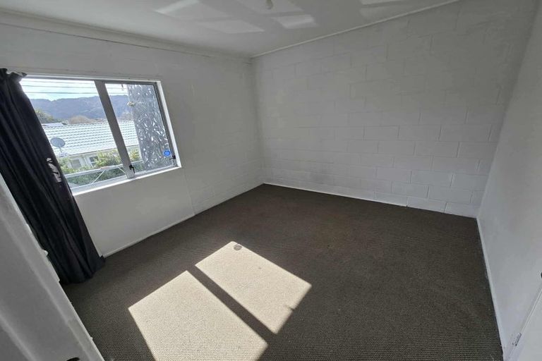 Photo of property in 3/9 Totara Street, Trentham, Upper Hutt, 5018