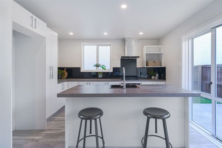 Photo of property in 71 Nursery Road, Phillipstown, Christchurch, 8011