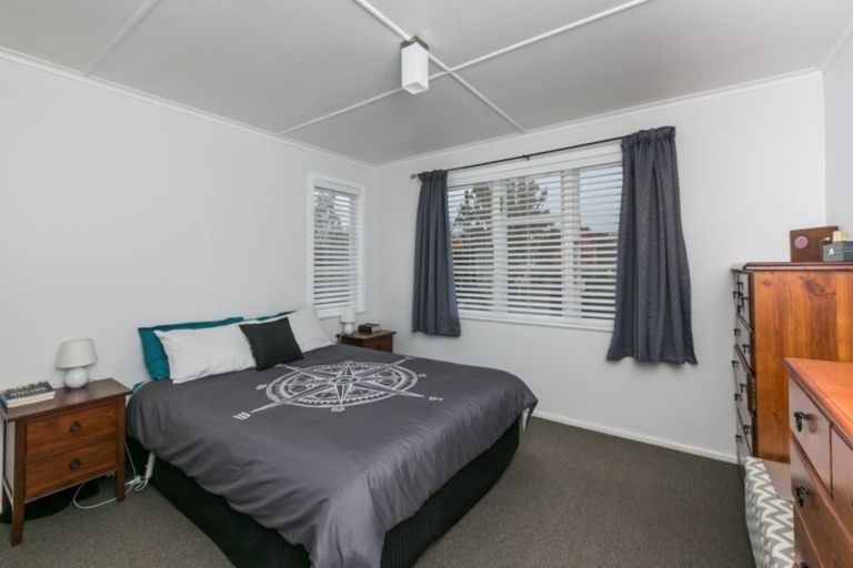 Photo of property in 36 Plassey Street, Havelock North, 4130
