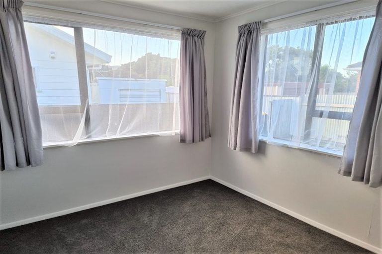 Photo of property in 32 Galway Street, Waterloo, Lower Hutt, 5011