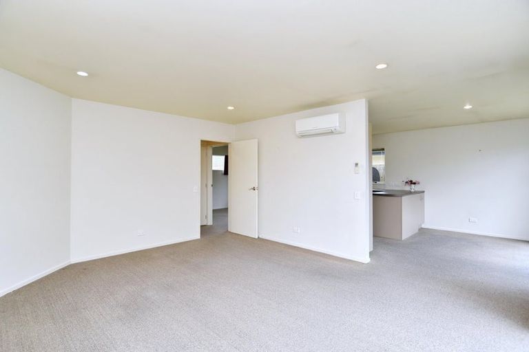 Photo of property in Rivertown Villas, 150 Williams Street, Kaiapoi, 7630