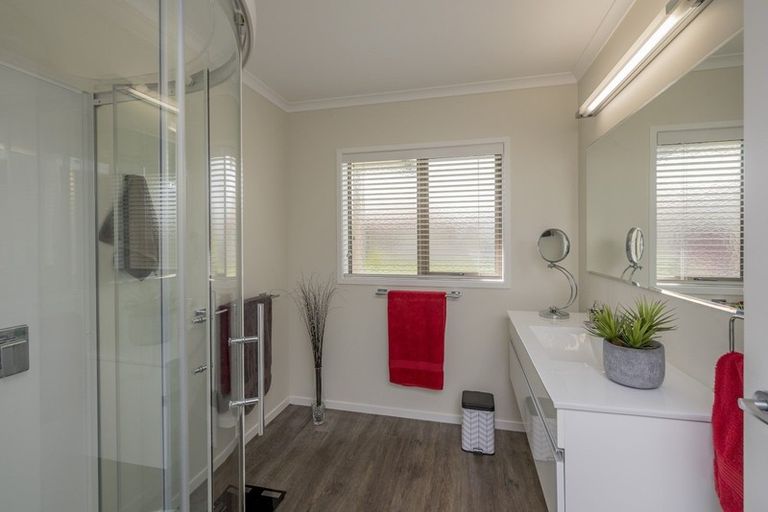 Photo of property in 57/91 Mako Mako Road, Levin, 5510