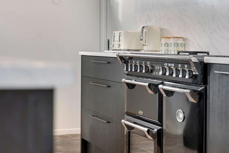 Photo of property in 38 Nore Street, Waihola, Milton, 9073