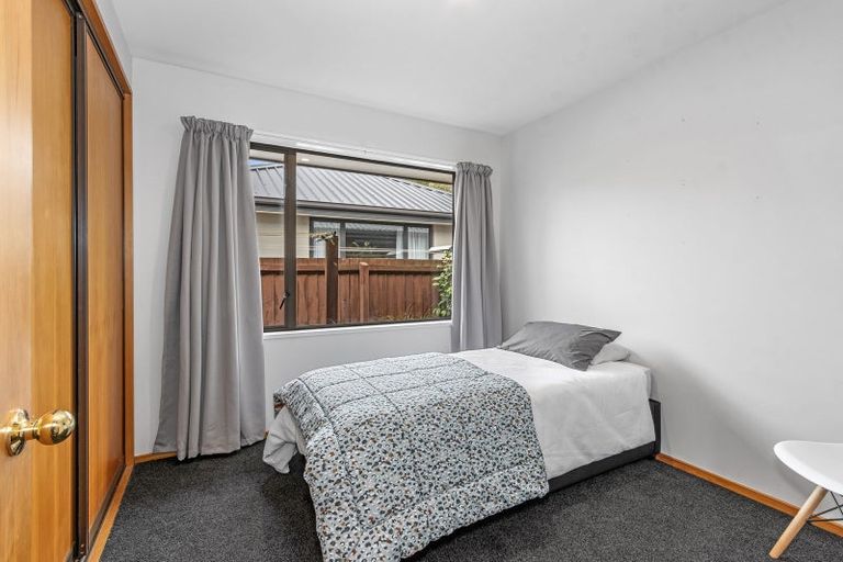 Photo of property in 2/5 Astor Place, Halswell, Christchurch, 8025