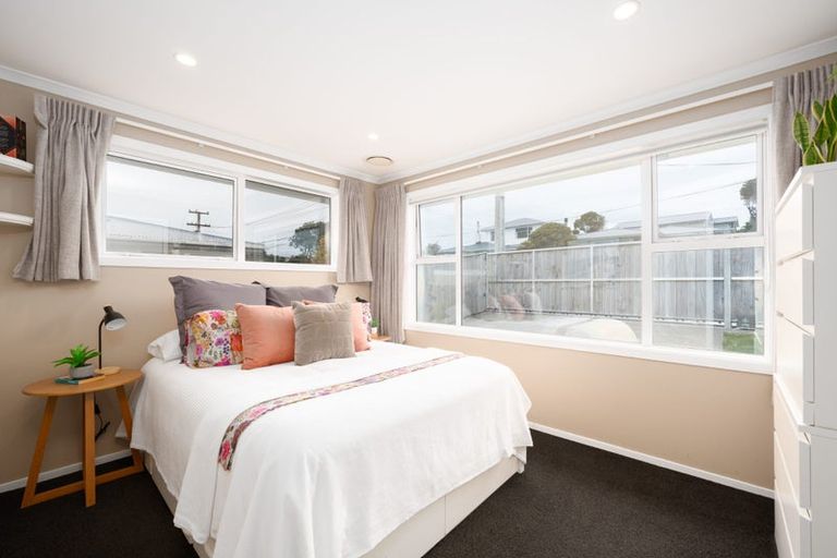 Photo of property in 48 Mark Avenue, Paparangi, Wellington, 6037