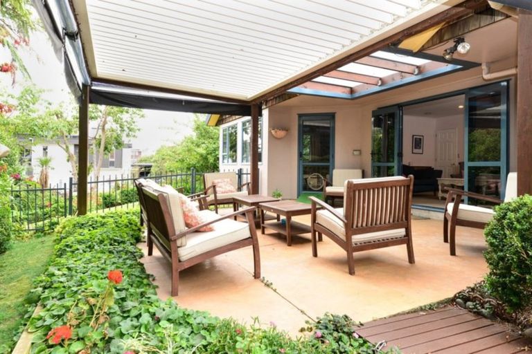 Photo of property in 114b Sandwich Road, St Andrews, Hamilton, 3200