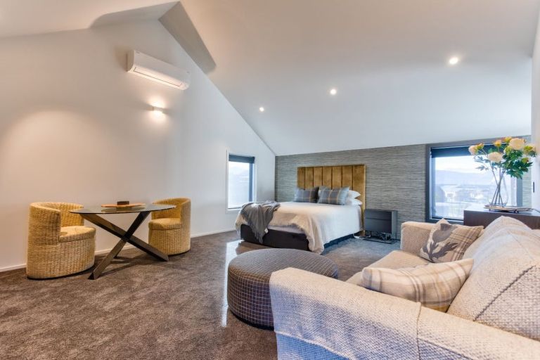 Photo of property in 10 Mccaw Mews, Wanaka, 9305