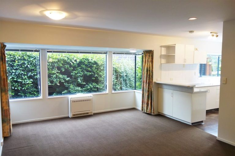 Photo of property in 431a Memorial Avenue, Burnside, Christchurch, 8053