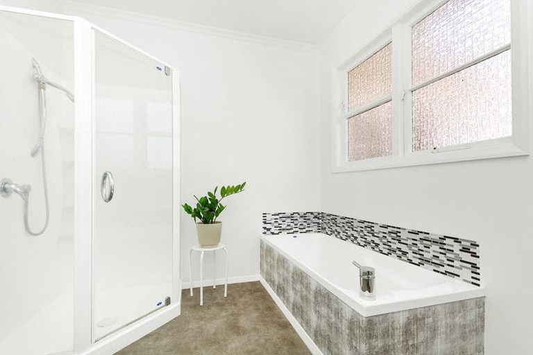 Photo of property in 959a High Street, Avalon, Lower Hutt, 5011