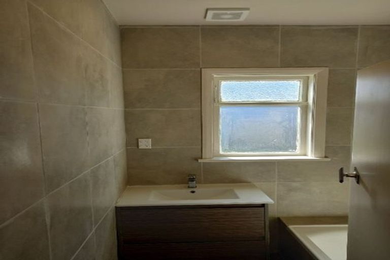 Photo of property in 23 Kemp Street, Kilbirnie, Wellington, 6022