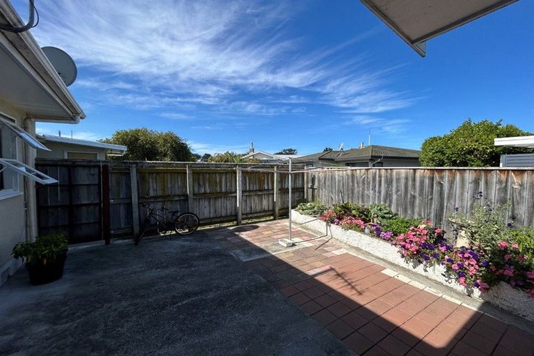 Photo of property in 2/31 Trinity Crescent, Pirimai, Napier, 4112