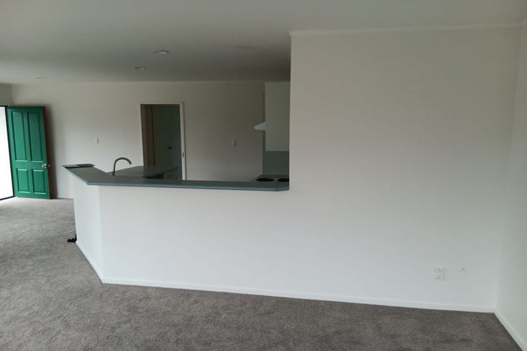 Photo of property in 14b Kestrel Heights, Arkles Bay, Whangaparaoa, 0932