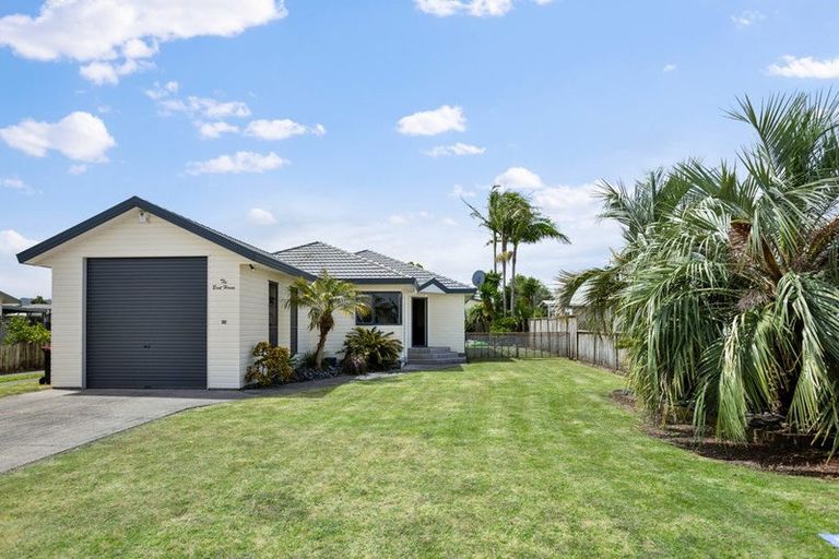Photo of property in 45 Whitby Avenue, Whitianga, 3510