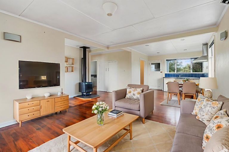 Photo of property in 23 Kent Street, Carterton, 5713