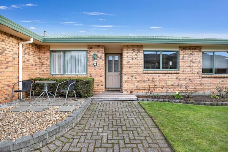 Photo of property in 55 Basley Road, Owhata, Rotorua, 3010