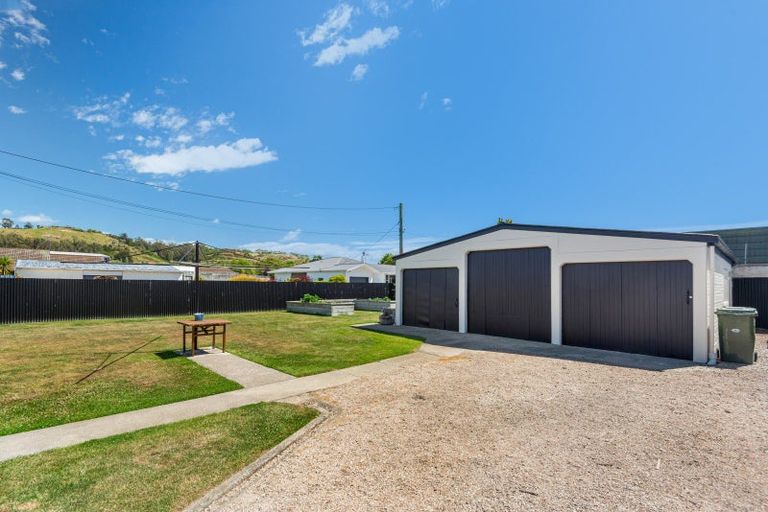 Photo of property in 20 Sandringham Street, Oamaru North, Oamaru, 9400