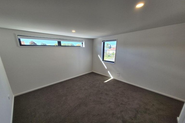 Photo of property in 233 Geraldine Street, Edgeware, Christchurch, 8013
