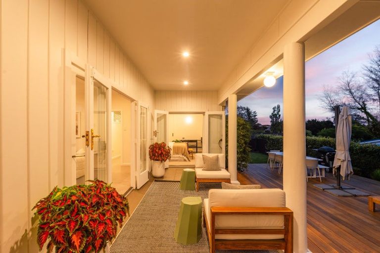 Photo of property in 22 Hunters Hill, Havelock North, 4130